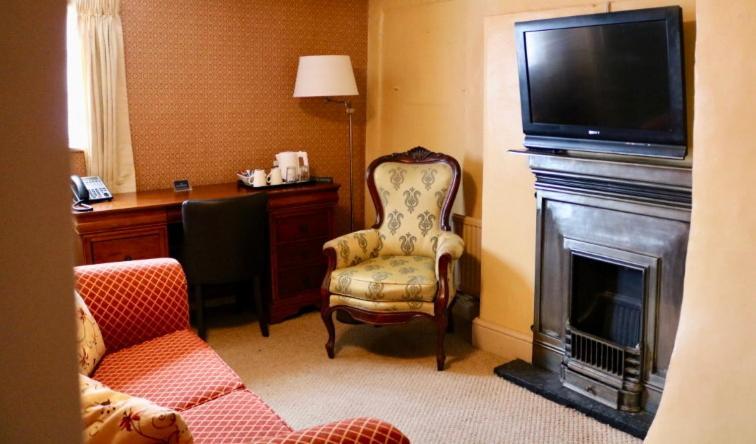 The Cottage Hotel Bradmore  Екстер'єр фото
