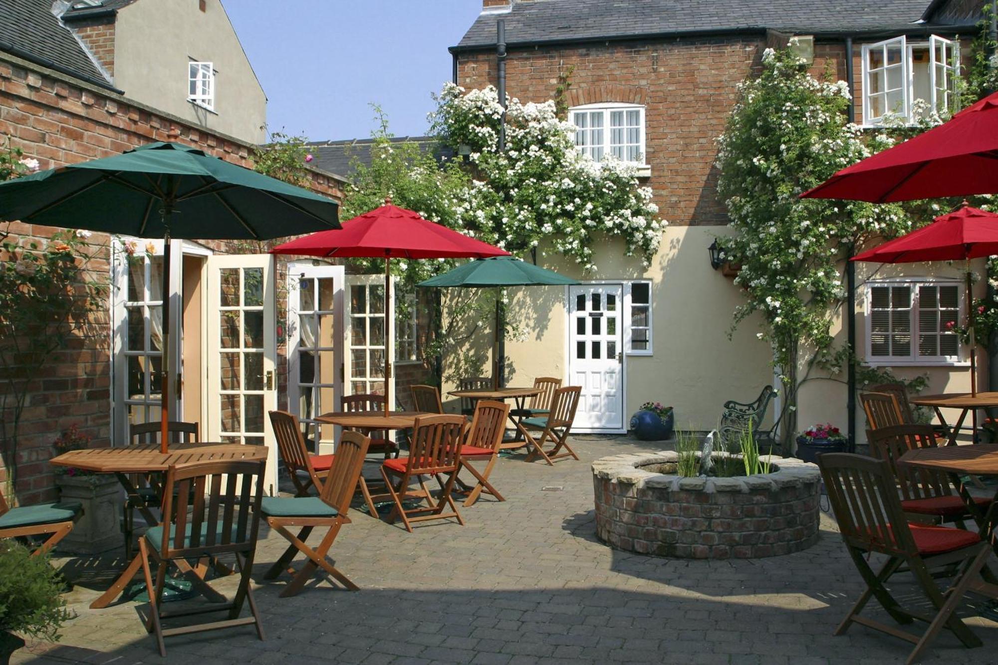 The Cottage Hotel Bradmore  Екстер'єр фото